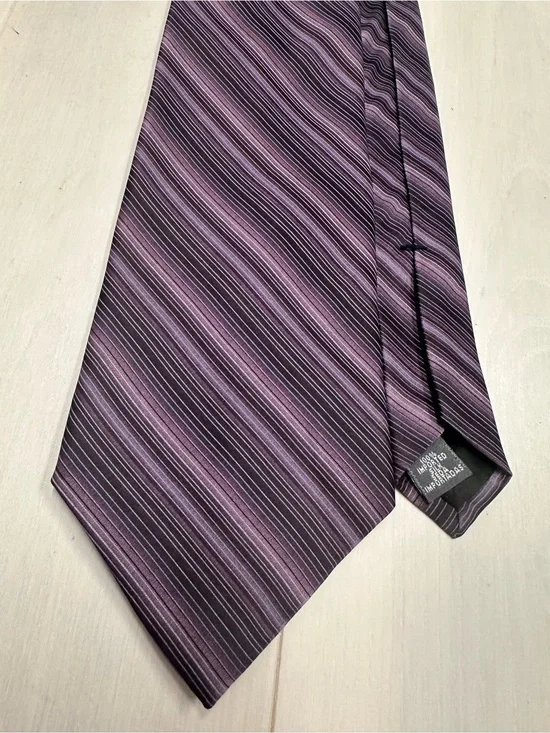 Arrow Purple Striped Silk Tie - Lavender and Deep Purple