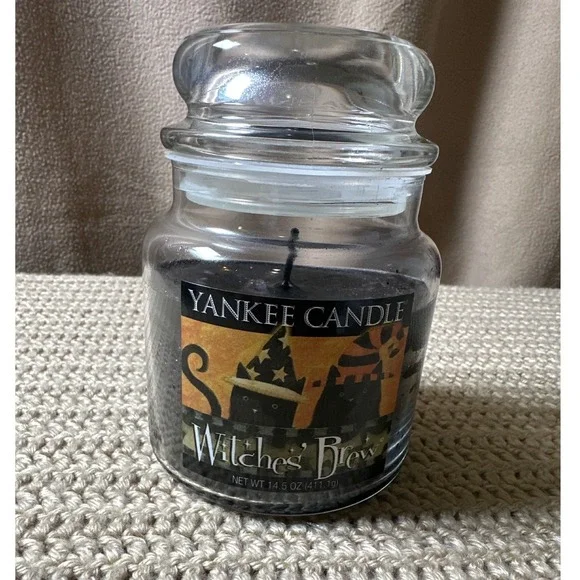 Yankee Candle Witches Brew 14.5 oz Medium Jar Black Wax Halloween Retired Scent
