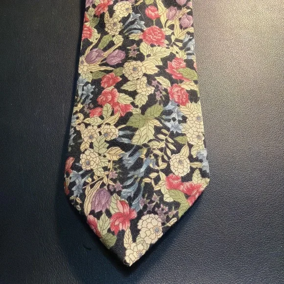 Men's Brooks Brothers Black Cream Pink Green Floral Cotton Tie USA!