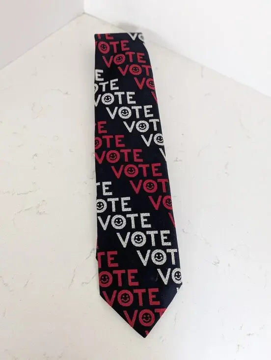 Vtg. VOTE Necktie 1970's Towncraft JCPENNEY John Glenn 