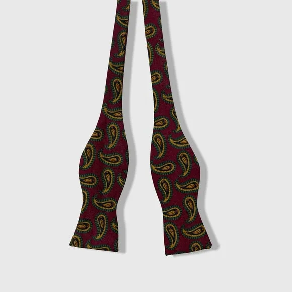 Robert Talbott‎ Bow Tie Mens OS Burgundy Paisley Silk Classic Formal Accessory