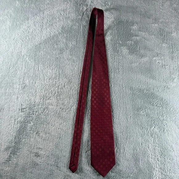 Kissa New York‎ Mens Tie Burgundy Red Checkered Woven Jacquard Polyester Formal