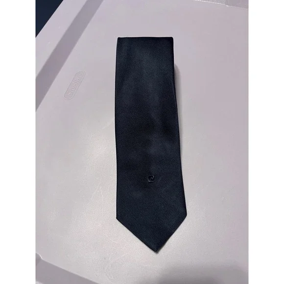 Pierre Cardin Paris New York Mens Navy Blue Ribbed Silk Blend Necktie 56x3.5