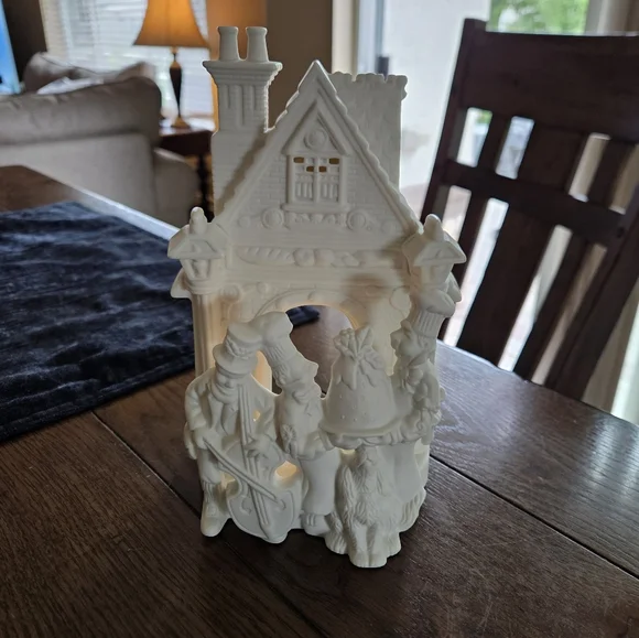 PartyLite Bakery Carolers Tea Light Holder Beautiful White Bisque