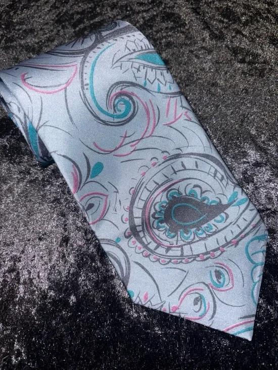 MR. ITALY Necktie Gray Teal Pink Paisley Novelty Art Neckwear One Size EUC