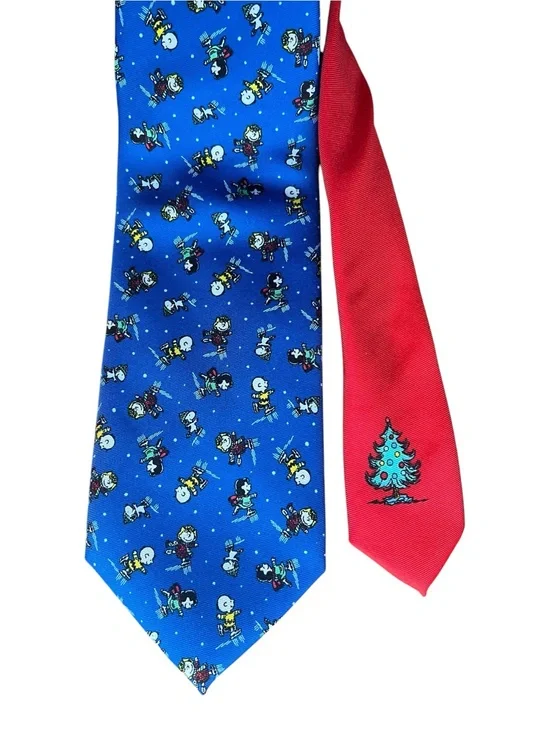 Peanuts Charlie Brown Christmas Tie Snoopy Blue Mens Necktie Ice Skating NWT
