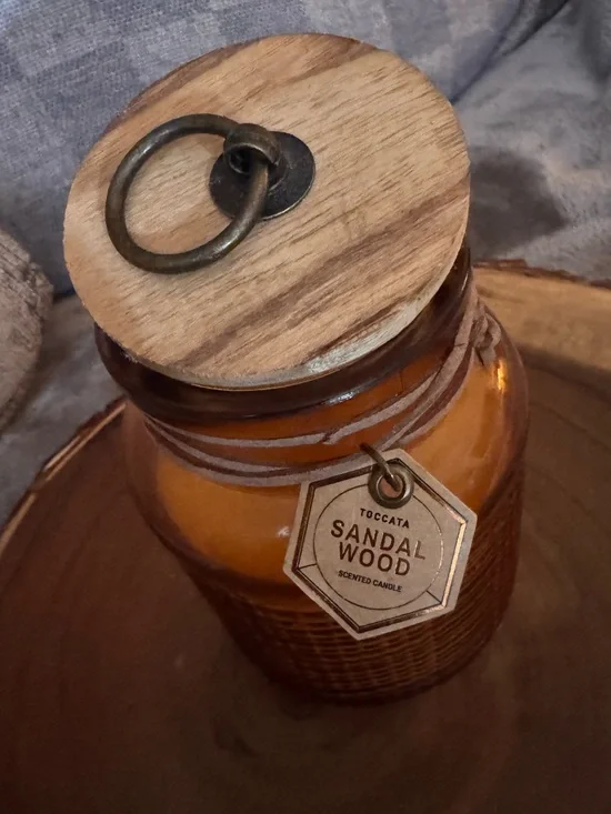 Toccata Sandalwood Scented Candle - Amber Jar
