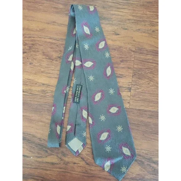 Giorgio Armani Mens Gray Silk Tie with Purple and Cream Motif Vintage Designer