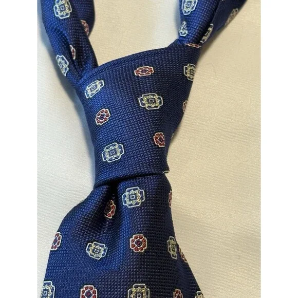 Brooks Brothers 100% Silk Tie Blue Geometric Medallion USA Made Italian Fabric