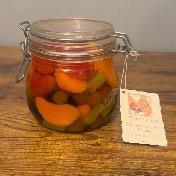 New NWT White‎ Barn Nature’s Preserves Mixed Fruit Candle 16 oz – Discontinued
