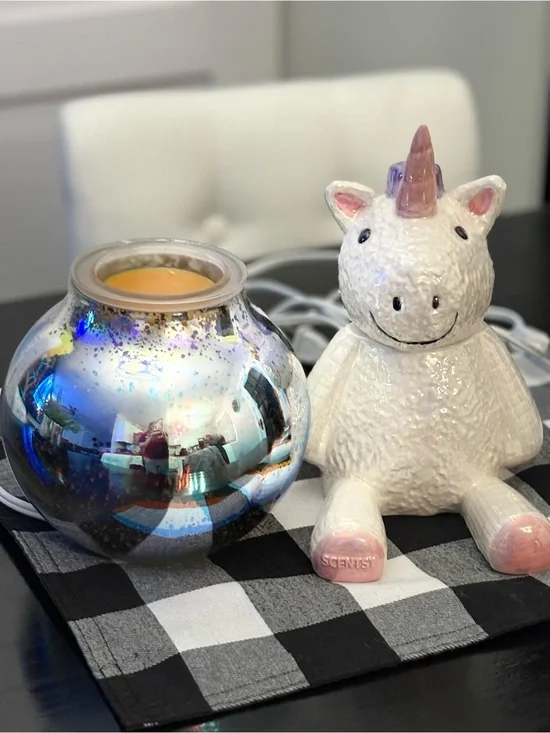 Scentsy White Unicorn Warmer AND Stargaze Warmer