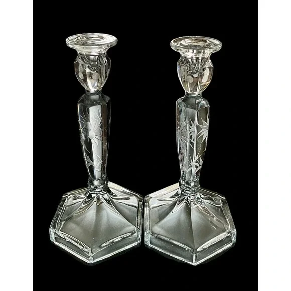 Vintage Pair Of Floral Etched Clear‎ Glass Candlesticks 8-1/2