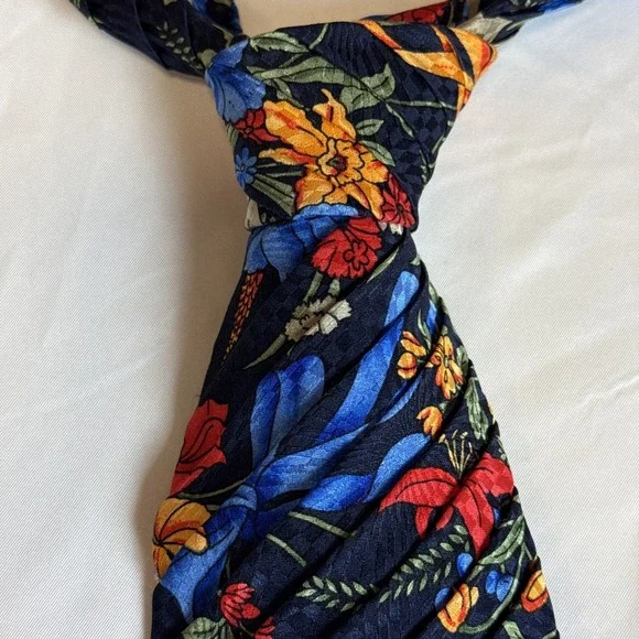 BURDI Chicago Men's Silk XL Necktie ITALY Designer Floral Red/Blue/Gold‎ EUC