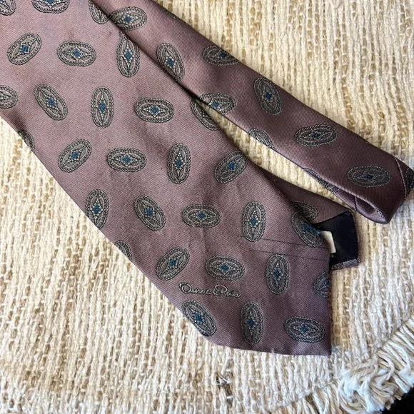 Vintage Oscar de la Renta Purple Men's‎ Silk Tie