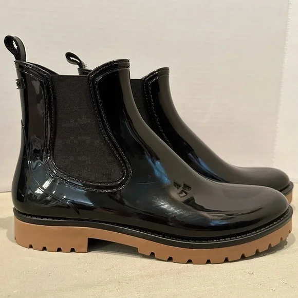 Vince Risa Gum Chelsea Boot Rainboot Glossy Black Slip On Women’s 10
