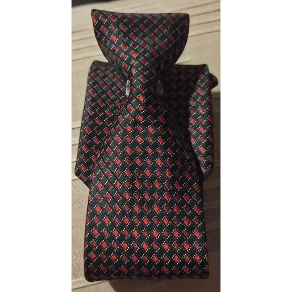 Ivy Crew Mens Necktie Red Black Geometric Diamond‎ Pattern Formal Tie