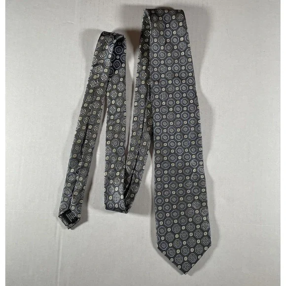 Peacock Brand Men's‎ Handmade Silk Blend Geometric Medallion Pattern Necktie -