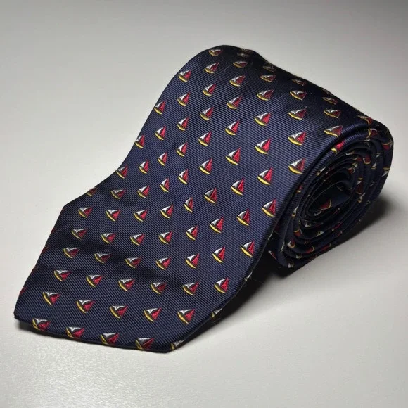 Brooks Brothers Sailboat Silk Necktie Navy‎ Blue Nautical Motif Makers Tie USA