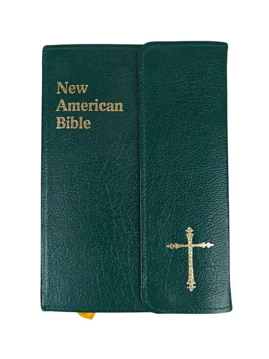 New American Bible St. Joseph Personal Size Edition Illustrated 1992