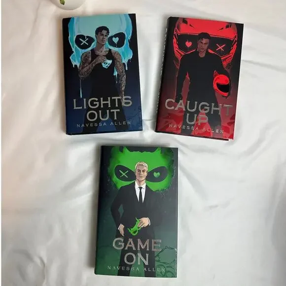 Lights Out Caught Up Game On Navessa Allen FairyLoot SE Hardcover 3 Book Set