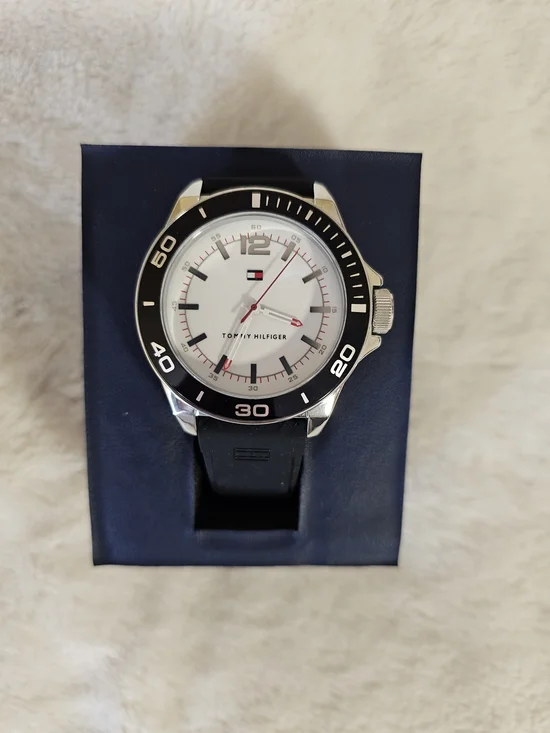 Tommy Hilfiger White Dial Watch with Black Bezel and Black Strap Brand New