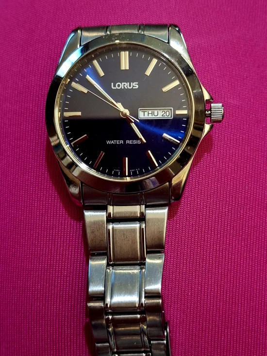 Lorus Classic Men’s Watch – Deep Blue Sunray Dial (New Battery!)