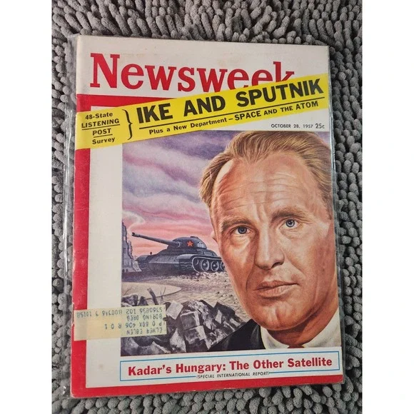 1957 OCTOBER 28 NEWSWEEK MAGAZINE - Ike And Sputnik‎ Vintage~SUPER RARE