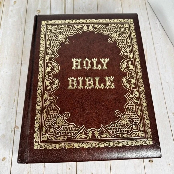 Holy Bible KJV Family Altar Red Letter Edition Crusade Bible Publishers