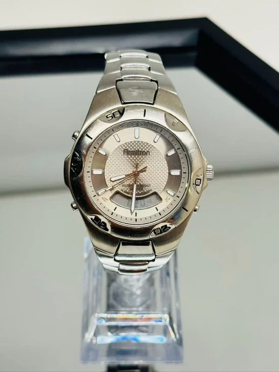 Vintage Armitron Men’s Quartz Chronograph Watch Day Date 41mm New Battery Runs