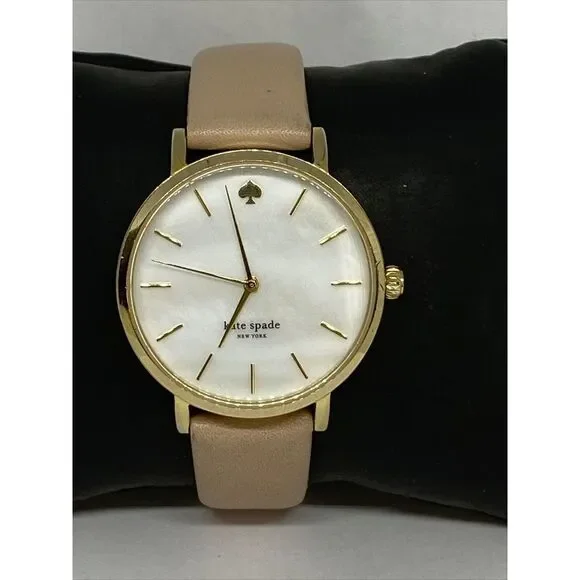 Kate Spade New York 0073 Women's Beige Leather Analog Dial Quartz Watch GE558