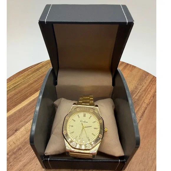 Geduo Mens Gold Tone Stainless‎ Steel Watch Octagonal Bezel Textured Dial  0460