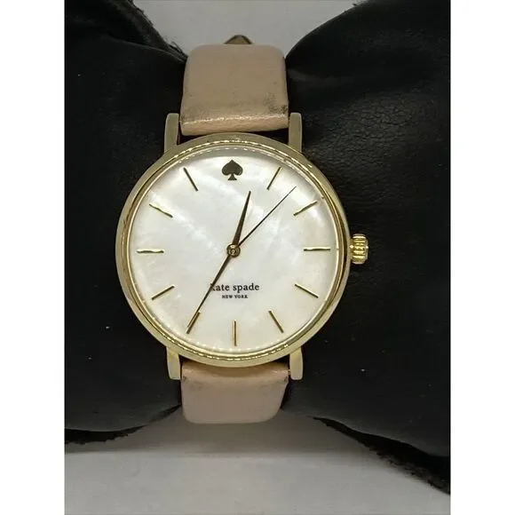 Kate Spade New York 0073 Women's Beige Leather Analog Dial Quartz Watch GE564