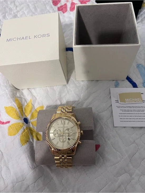 Michael Kors Men's Chronograph Lexington watch