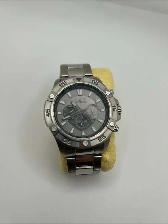 Invicta Men’s Silver Stainless Steel Chronograph Watch