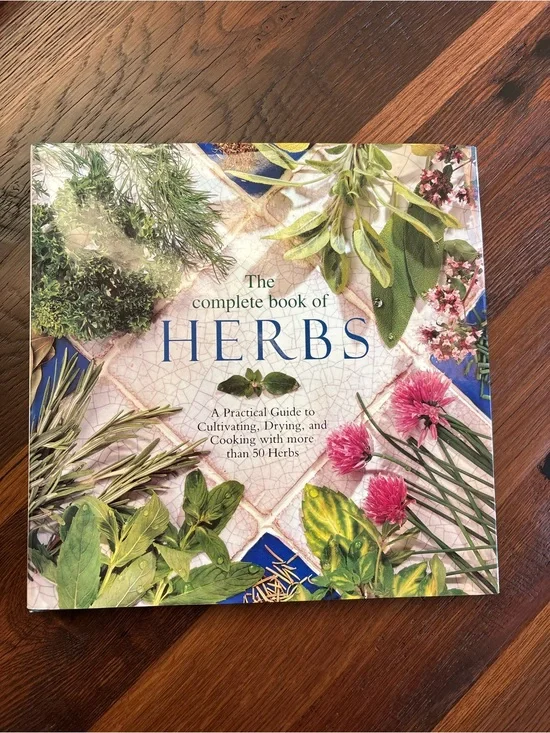Vintage Hardcover Herb Book, The complete book of HERBS.1994,Gardens,Photographs