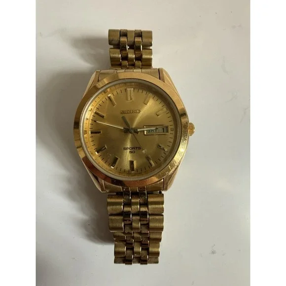 Seiko Sports Watch Men Gold Dial Gold Tone Daydate Round 7N43-8B49