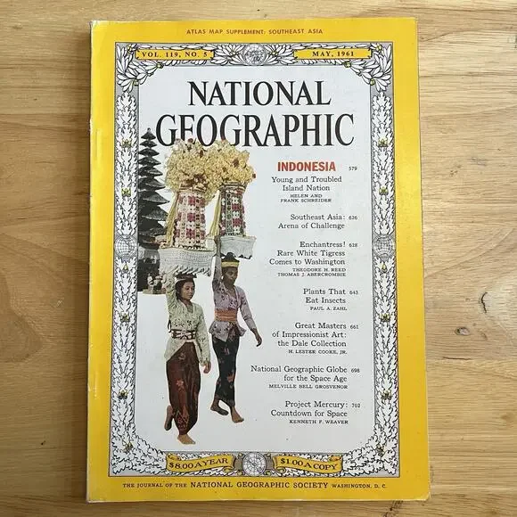 Vintage National Geographic May 1961 Indonesia White Tiger Project Mercury