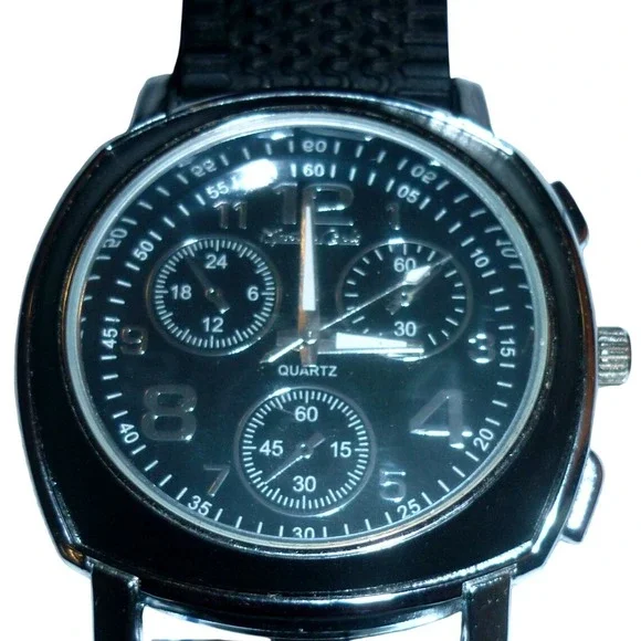 Pierre Carlo Mens Quartz Watch Black Dial Silicone Band‎ PO361895