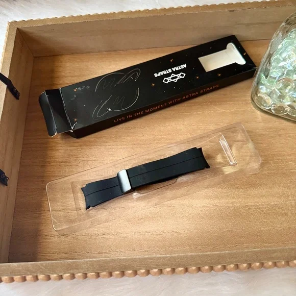 Astra‎ Straps Black Silicone Watch Band Replacement Strap