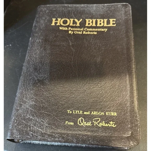 Genuine Leather Holy Bible with Personal Commentary Oral Roberts 1981 King James