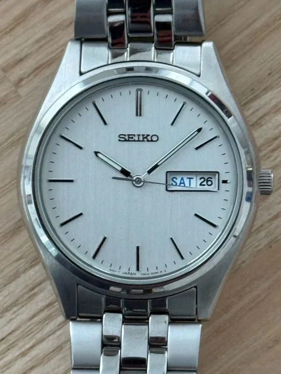 Seiko Luxury Men’s Watch Stainless Dial, Case, Bracelet Day Date New Battery