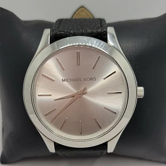 Michael Kors Runway MK3178 Women's Black Leather Analog Dial Quartz Watch AM523