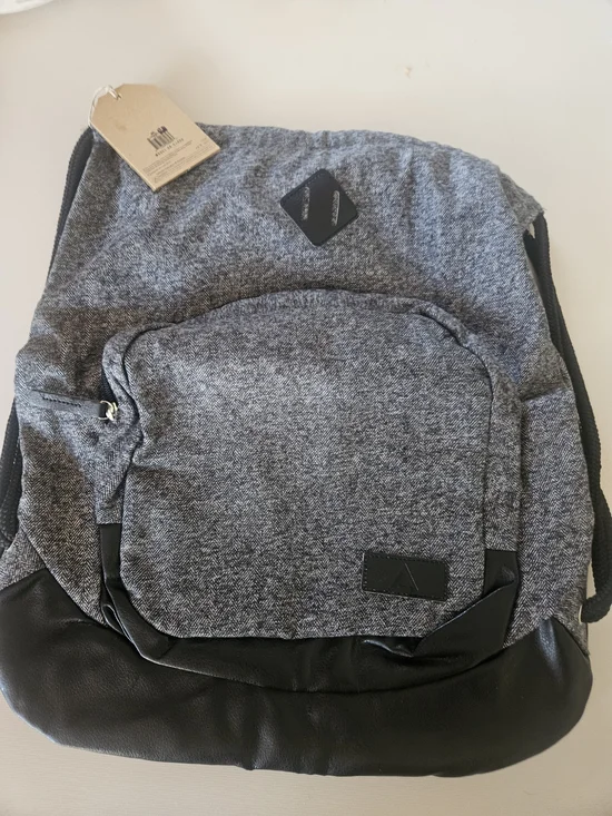 Men's Grey Casual Backpack with Black Trim - Unbranded