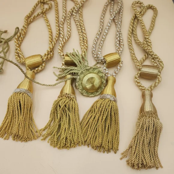 4 Vintage Gold Tassel Curtain Tiebacks 18