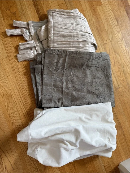 Curtains 3 Window Panels, NWT