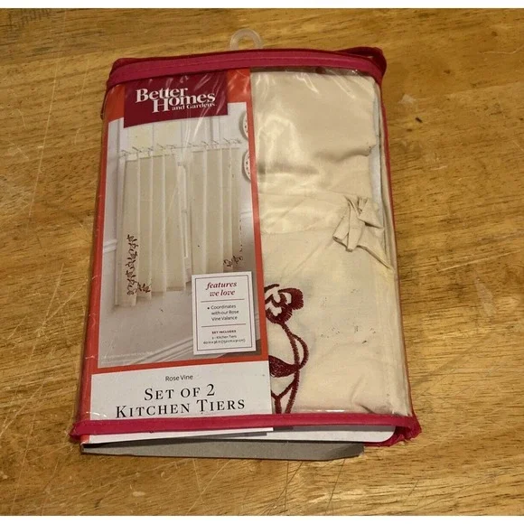 Better Homes And Gardens Curtain Tiers Garnet Red Cream Rose Vine‎ 60x36