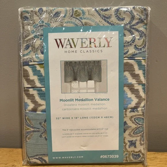 Waverly Moonlit Medallion Window Treatment Valance 18x52 NEW #0673039 Blue Green