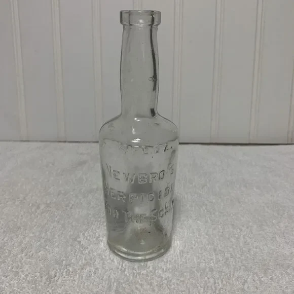 Antique Bottle Newbro's Herpicide For The Scalp 4 Oz Bottle