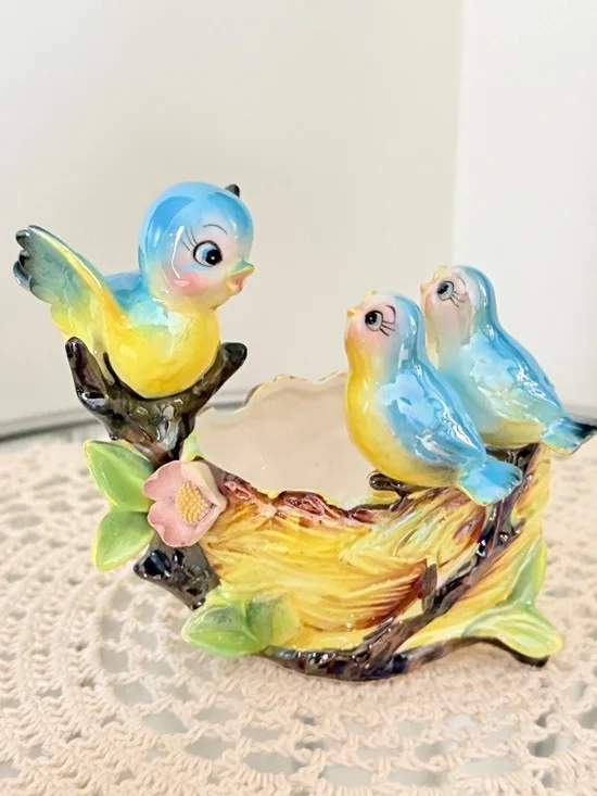 Norcrest  Vintage 1950's Bluebird Planter Mother Bird Perched w Her Two Babies