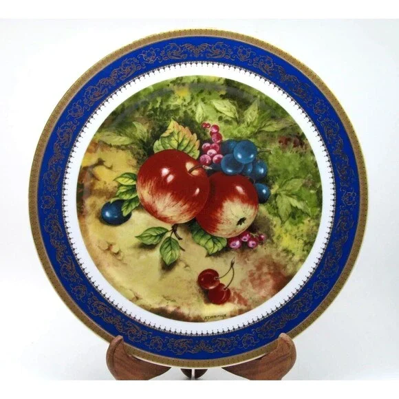 LG Porcelaine T Limoges France Fruit Dec a La Main 12 1/2